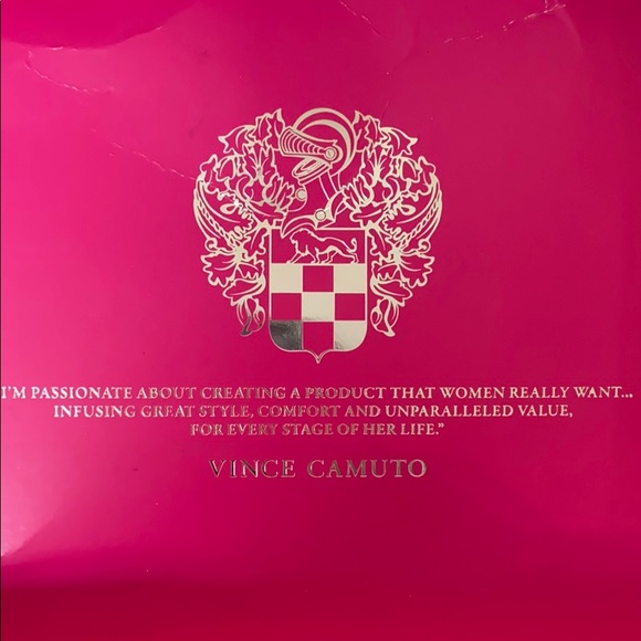 Vince Camuto Sandals - Picture 7 of 8